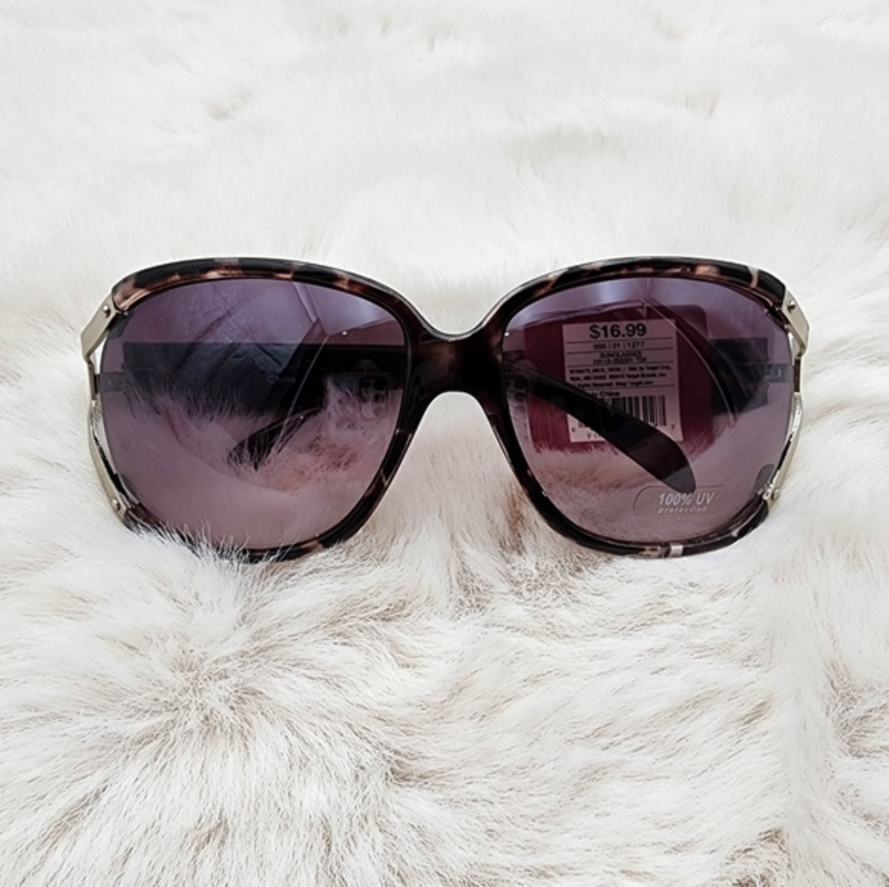Merona NWT‎ tortoise shell overviews square shaped sunglasses